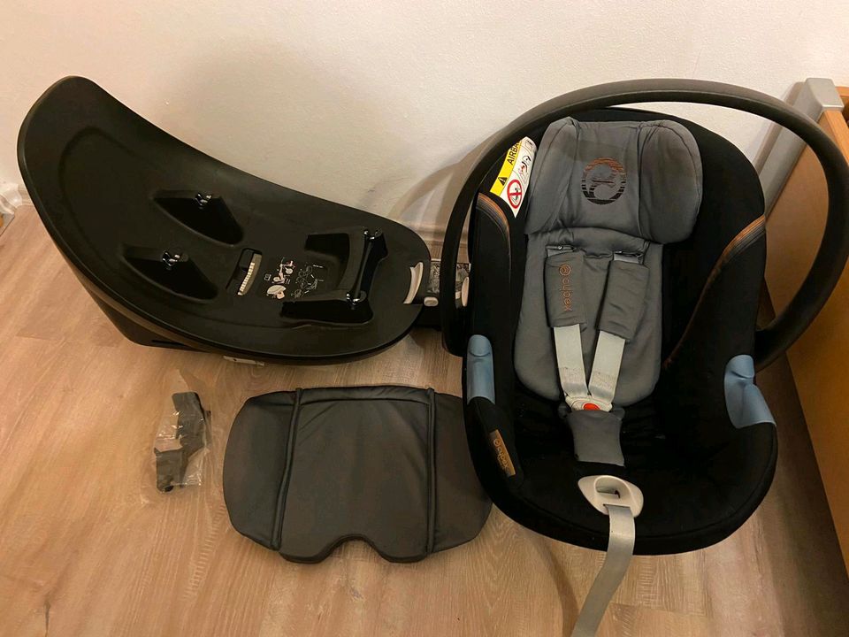 Cybex Aton M I-Size Babyschale und Base M in Sörup