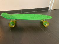 Skateboard Maronad mit LED-Rollen Essen - Essen-Kettwig Vorschau