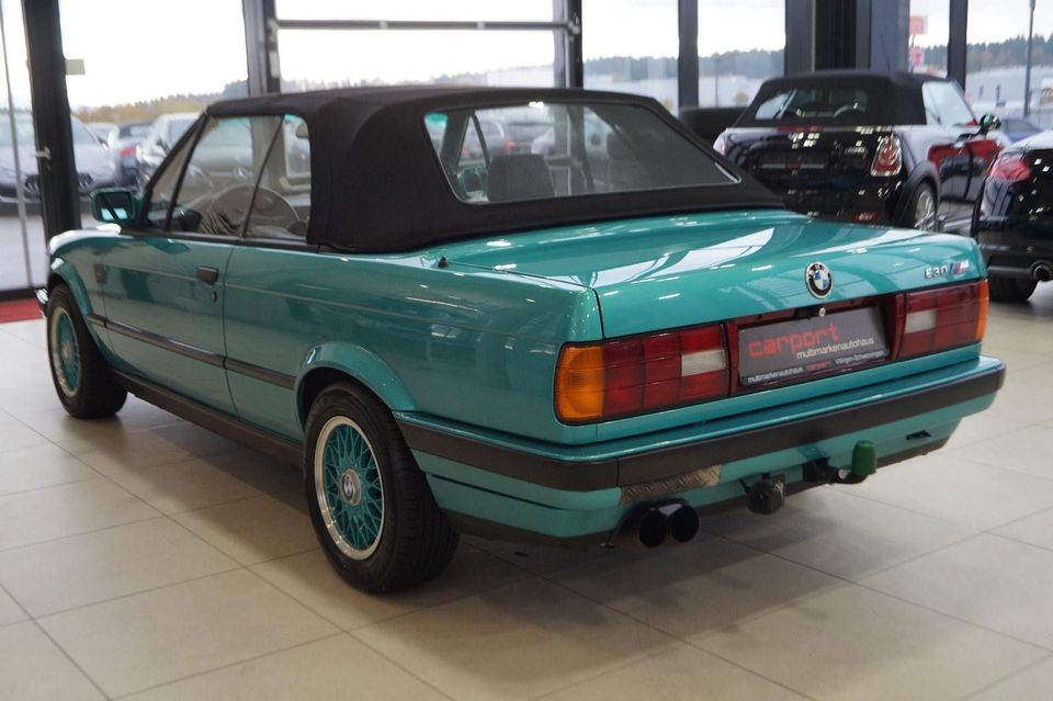 BMW 318i Cabrio E30 M Paket|Rostfrei|Leder| in Villingen-Schwenningen