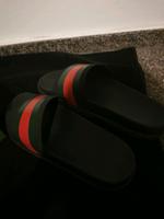 Gucci Herren Sabot-Sandale aus schwarzem Gummi Nordrhein-Westfalen - Höxter Vorschau