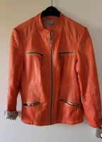 Kunstlederjacke in 44 in orange Berlin - Tegel Vorschau