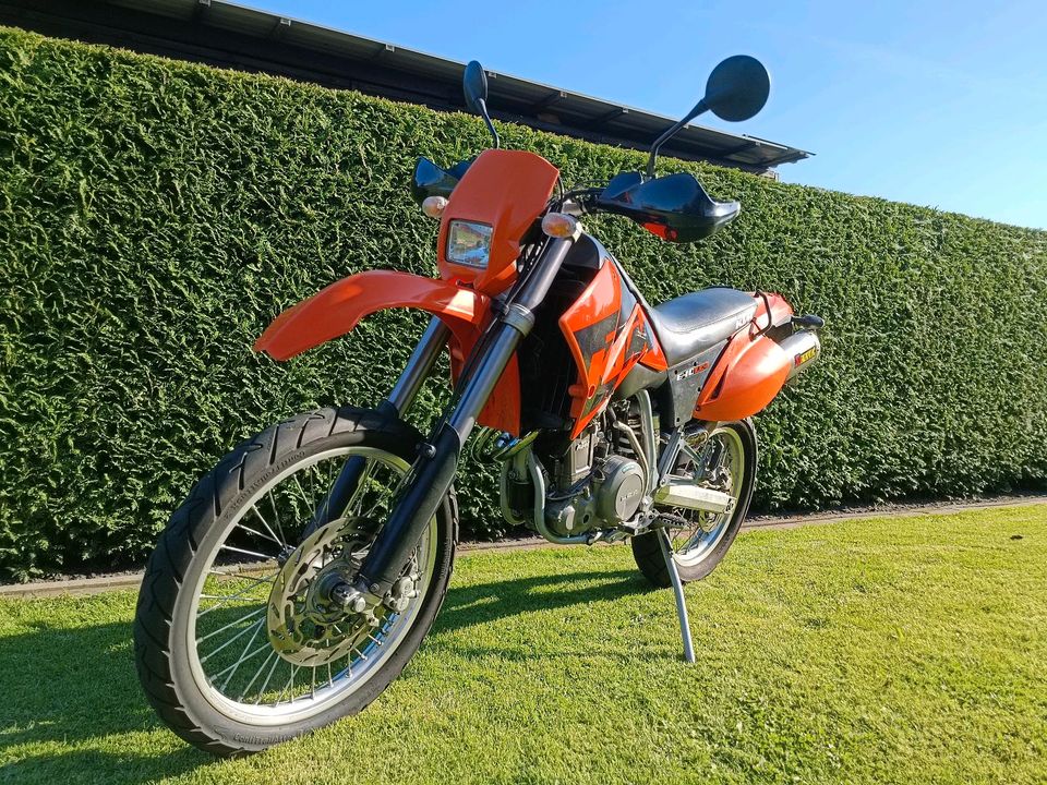 Verkaufe KTM LC4 640 mit Akrapovic in Südbrookmerland