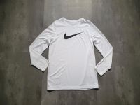 NIKE Langarmshirt / Sweatshirt Gr.147/158 weiss Leipzig - Lausen-Grünau Vorschau