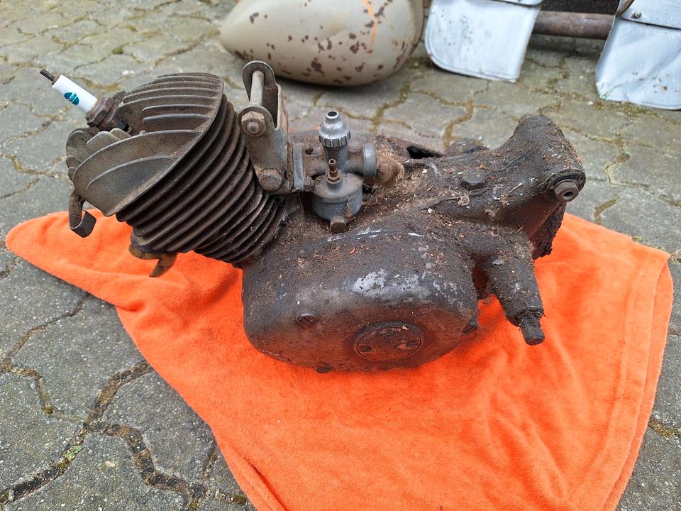 Motor Simson SR2 E Limadeckel NKJ Vergaser Pedal Zylinder in Kitzscher