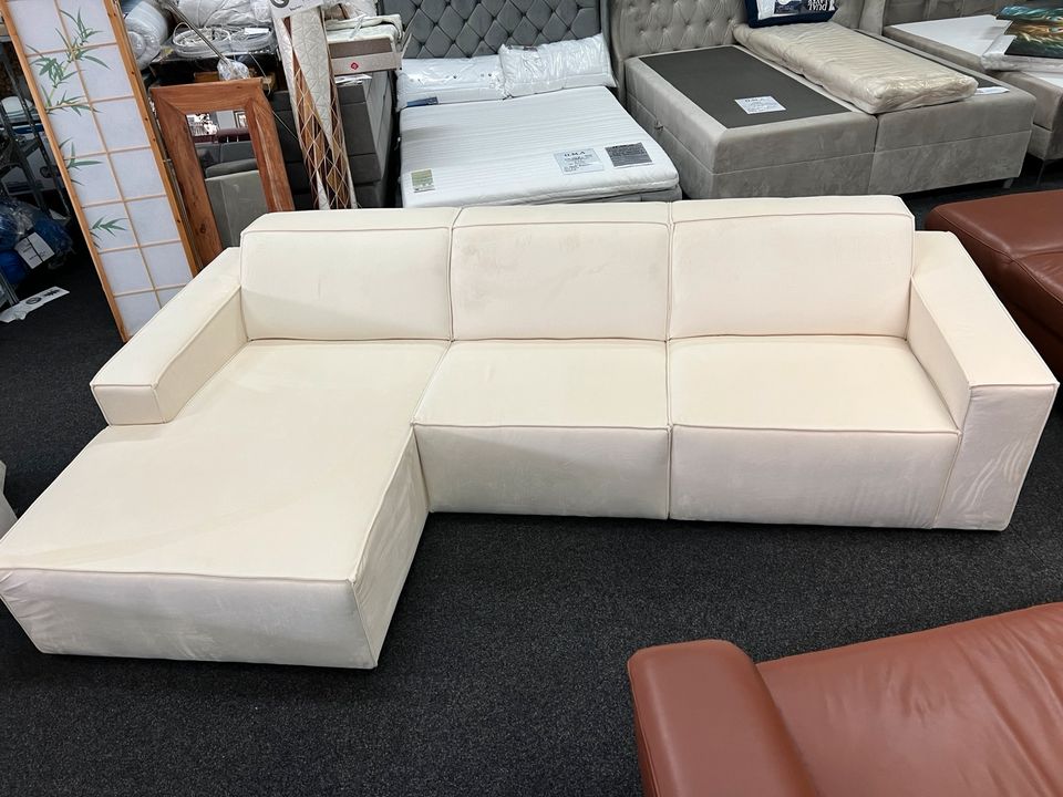 Ecksofa Samt hell beige Sofa Couch Polster Möbel UVP 2299€ in Alsfeld