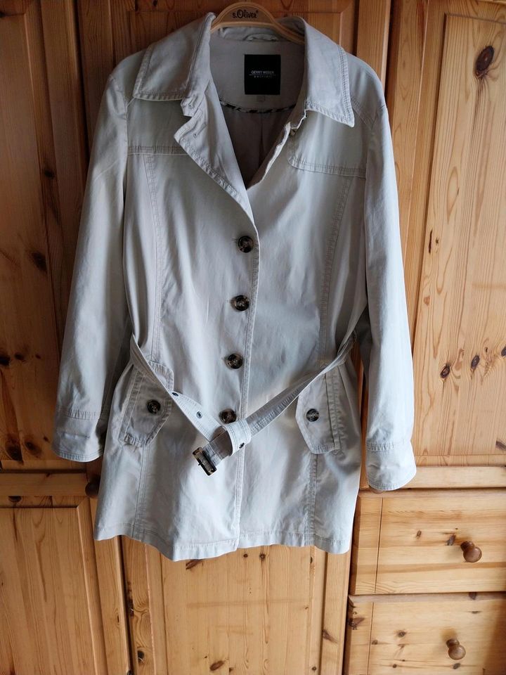 Gerry Weber Jacke beige Gr.44 in Meckenbeuren