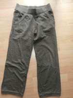 Sporthose / Freizeithose - olivfarbend - Gr. 128 Nordrhein-Westfalen - Ahlen Vorschau