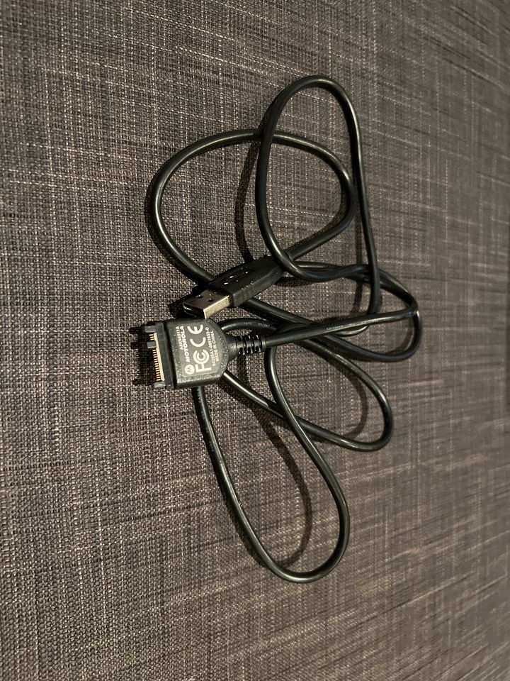 Motorola E1000 Ladekabel in Burscheid