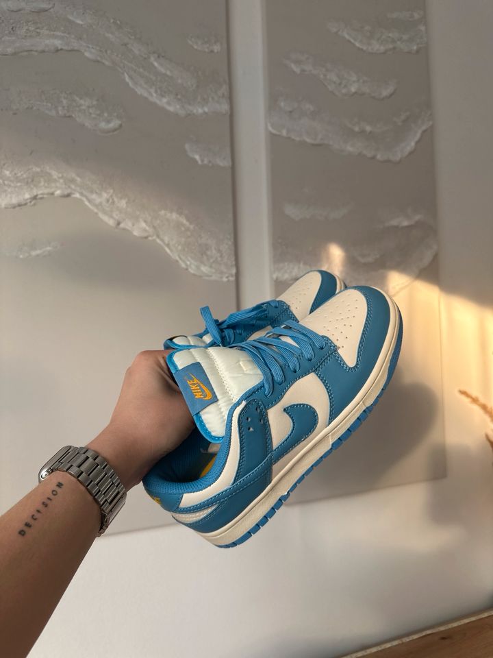 Nike Dunk 39 / 40 hellblau in Düsseldorf