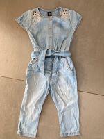 Zara Baby Kinder Jeans Overall Gr. 78 Hose Jeans Nordrhein-Westfalen - Euskirchen Vorschau