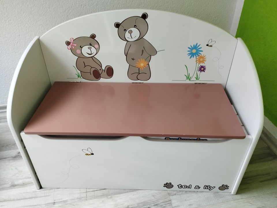 Kinderbank TED & LILY ~ 70x55x30cm SOFT CLOSE Sitztruhe in Donaueschingen