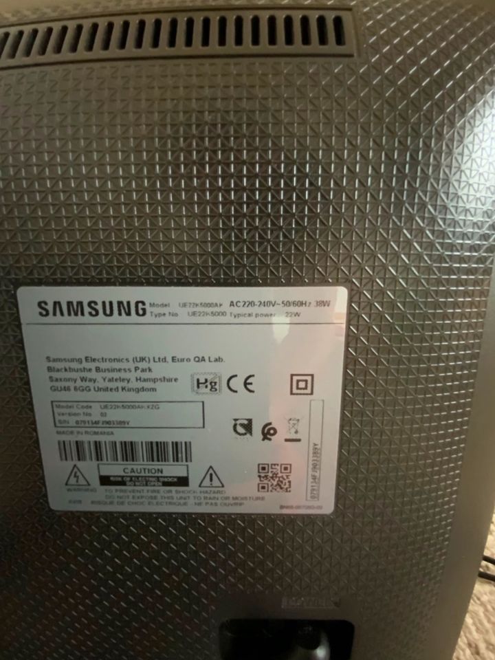 Samsung TV 22 Zoll in Berlin