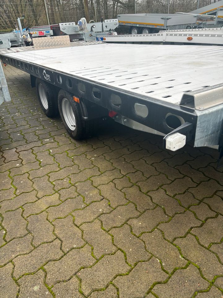 Blyss Auto Trailer kippbar PKW Anhänger in Kaltenkirchen