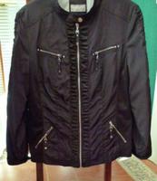 Schwarze Blusenjacke Blazer Zier-Reißverschlüsse Gr. 44 Cardigan Berlin - Köpenick Vorschau