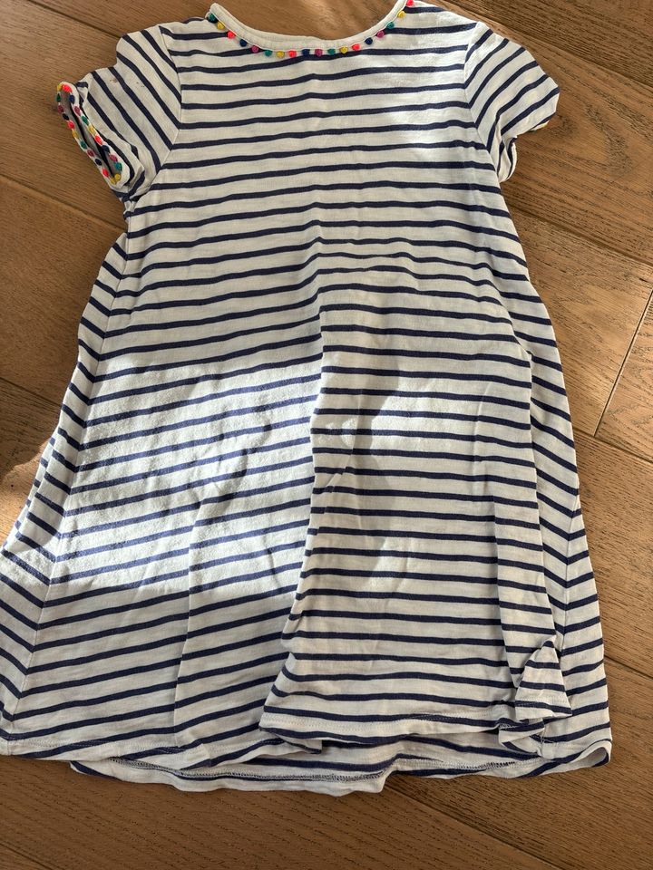 Mini Boden Kleid 134 in Altdorf bei Nürnberg