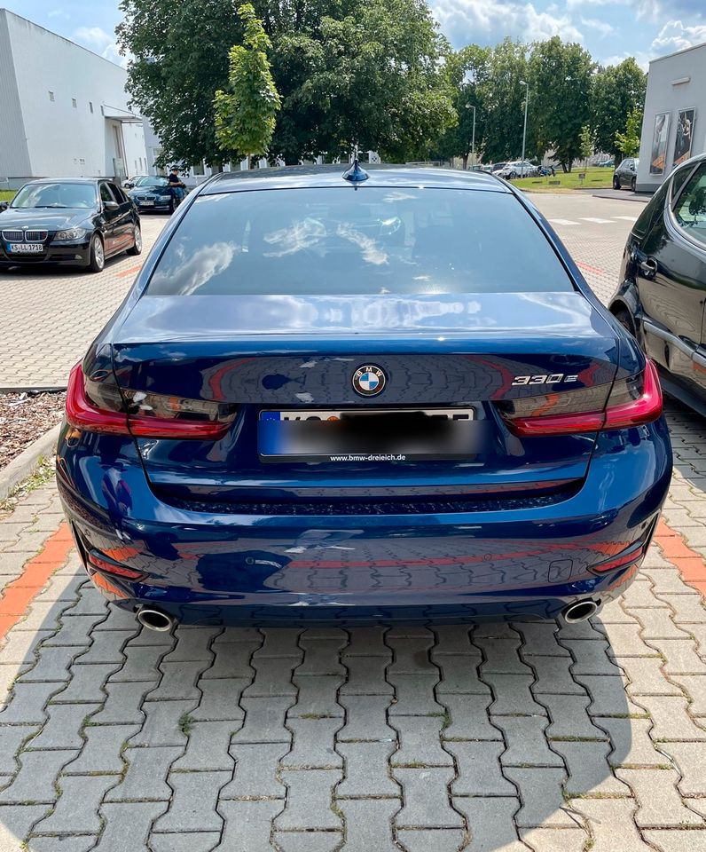 BMW 330 Sportline Premium Selection in Niestetal