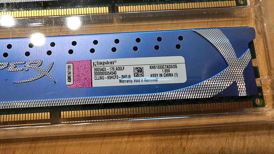 2x HyperX 2GB DDR3 1333 Desktop Memory Model KHX1333C7AD3/2G in München