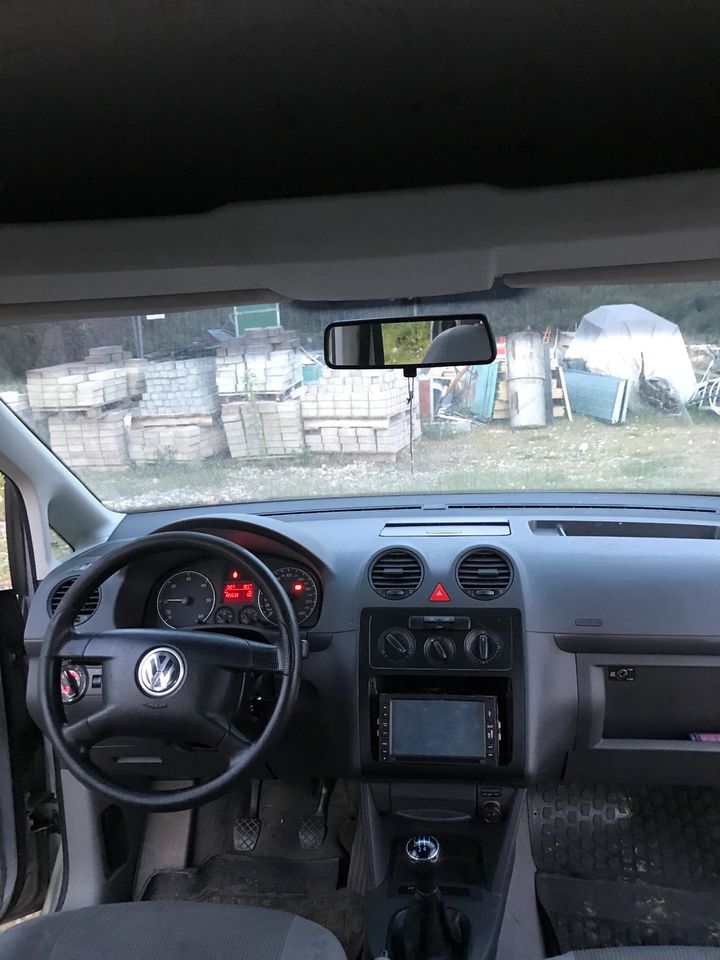 Volkswagen Caddy in Völklingen