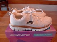 Skechers, Größe 41, weiss Niedersachsen - Quakenbrück Vorschau