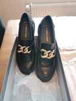 Marco tozzi Gr. 41 Slipper Loafer Halbschuh für 29 Euro neu Rheinland-Pfalz - Neuwied Vorschau