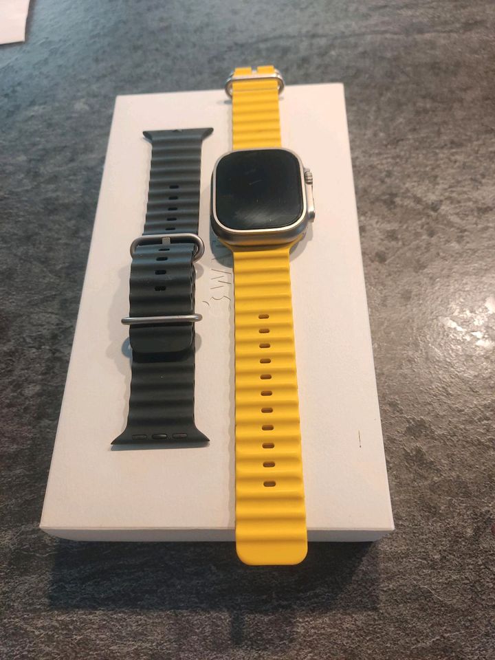 Apple Watch Titanium Case 49 mm A2684 in Biessenhofen