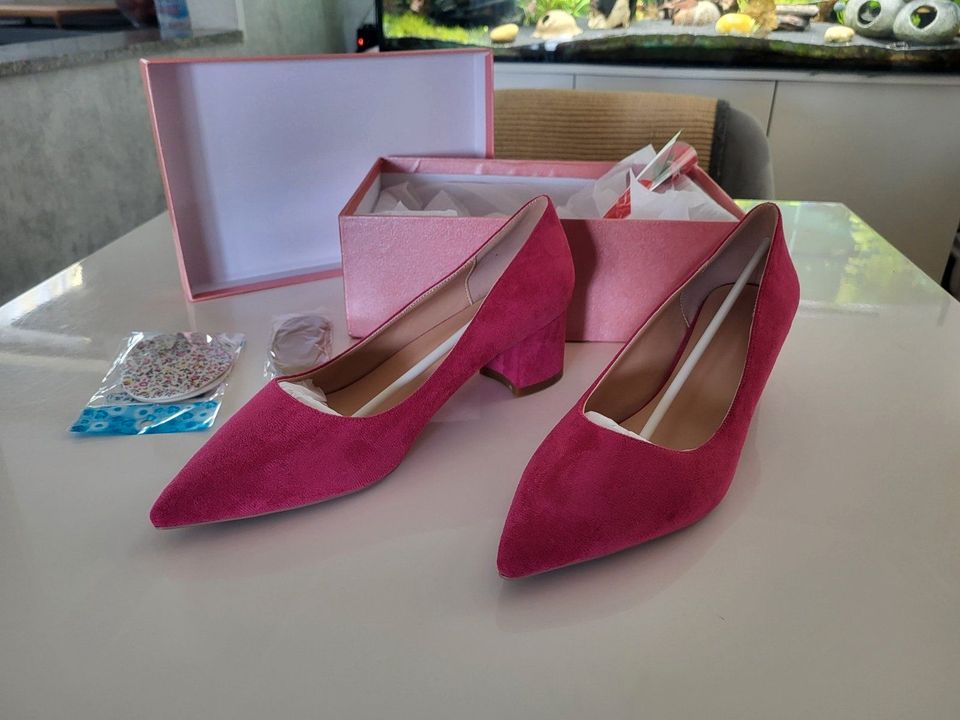 Pumps,  Absatzschuhe, Stöckelschuhe,  pink  in Größe 41 in Korntal-Münchingen