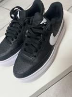 Nike Sneaker Gr: 39 Bayern - Stadtbergen Vorschau