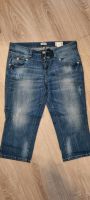 Tom Tailor Capri Jeans 3/4 Jeanshose Model Alexa Slim Größe 32 Niedersachsen - Hambühren Vorschau