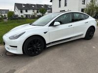 Tesla Model 3 Hinterradantrieb RWD LFP 60 kWh Ryzen Baden-Württemberg - Waiblingen Vorschau