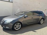 Opel Insignia A Sports Tourer Sport 2,0 Ltr Düsseldorf - Unterrath Vorschau