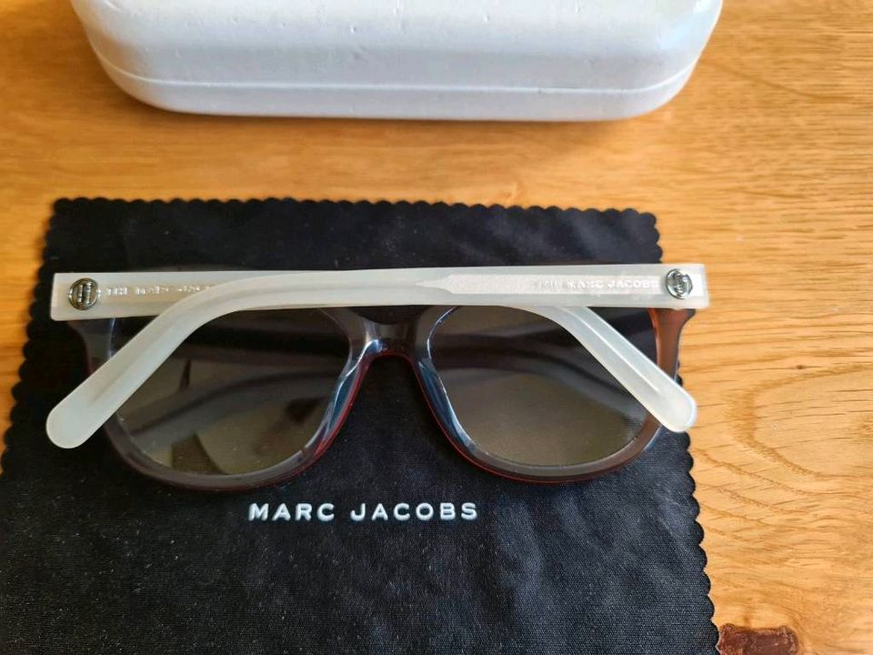 Marc Jacobs Damen Sonnenbrille in Deggendorf