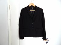 Blazer schwarz H&M Gr. 42 Maschinenwaschbar bis 30°C 66% Polyeste Hessen - Hattersheim am Main Vorschau