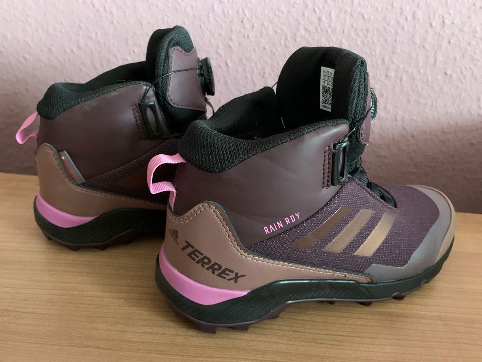 Neuwertige Adidas Terrex Wanderschuhe Gr.36 in Wiesenttal