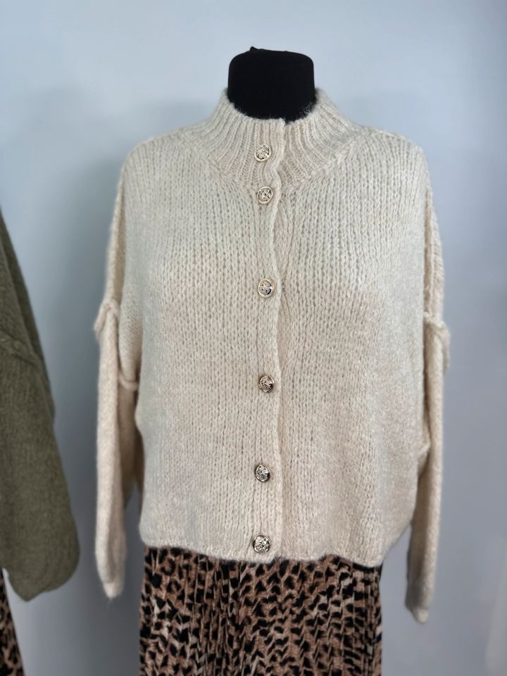 TOP SELLER Gold Knöpfe Jacke Kurz Version knitwear Wolle Jacke in Mainz