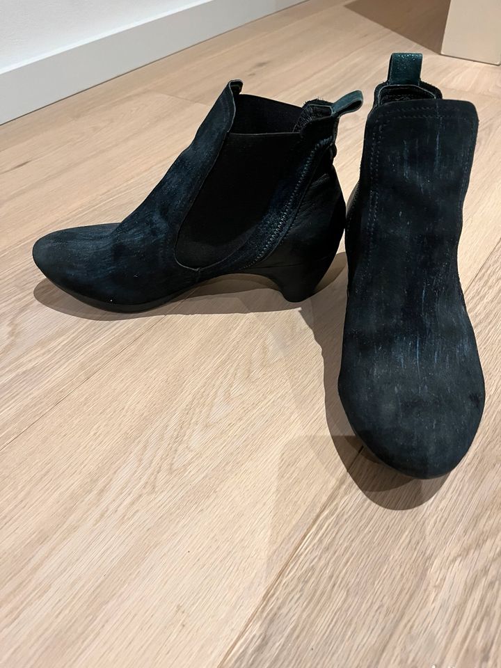 Think Schuhe Ankle Boots Gr 37 blau Stiefeletten in Neuss