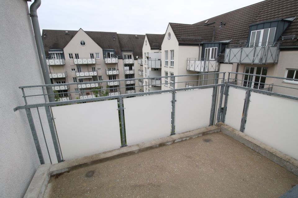 Altersgerechte Wohnung in ruhiger Lage mit Aufzug und Balkon in Chemnitz