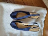 Wildleder-Pumps blau Nordrhein-Westfalen - Leichlingen Vorschau