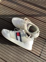 Tommy Hilfiger Sneaker Weiß Gr. 40 Bochum - Bochum-Ost Vorschau