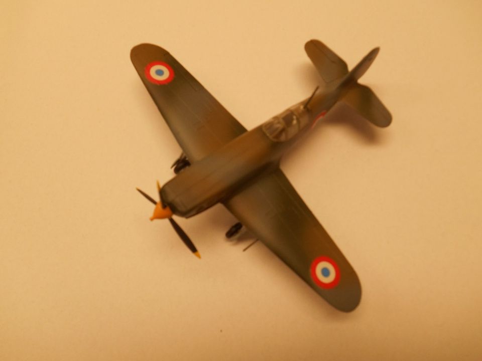 Modellflugzeuge 1:72 WWII Messerschmitt,Spitfire in Kruchten