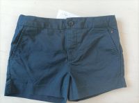 wNEU Tommy Hilfiger Chino Hose Shorts 116 Rheinland-Pfalz - Weisenheim am Sand Vorschau