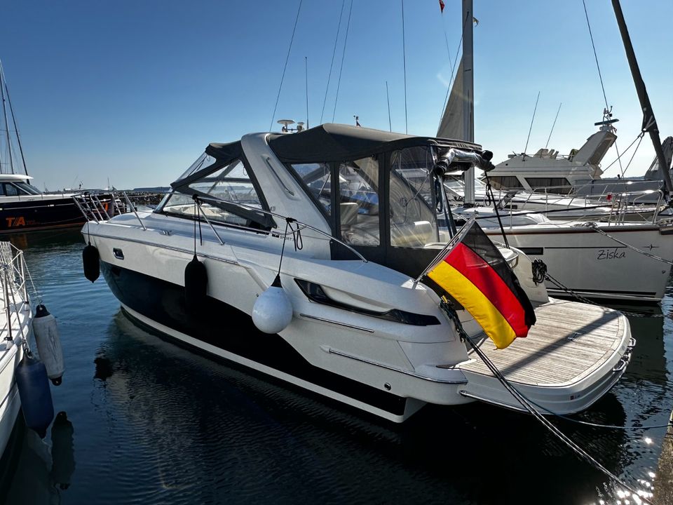 Motoryacht Motorboot Bavaria 34 Sport - Diesel - Top Zustand in Laboe