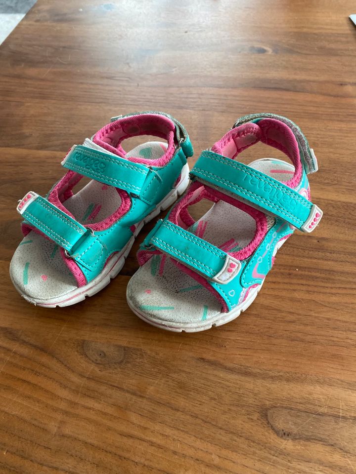 Kinder Sandalen Türkis Größe 25 in Aschaffenburg