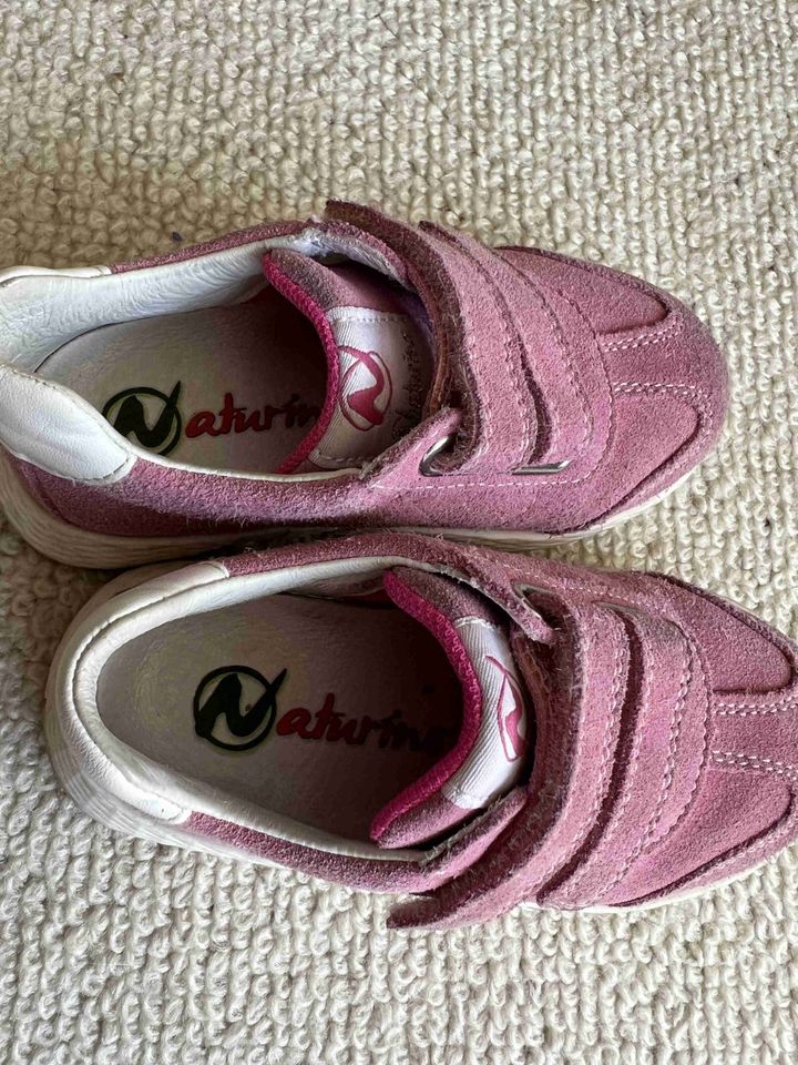 Sneaker Kinderschuhe Halbschuhe Marke Naturino in Kolbermoor