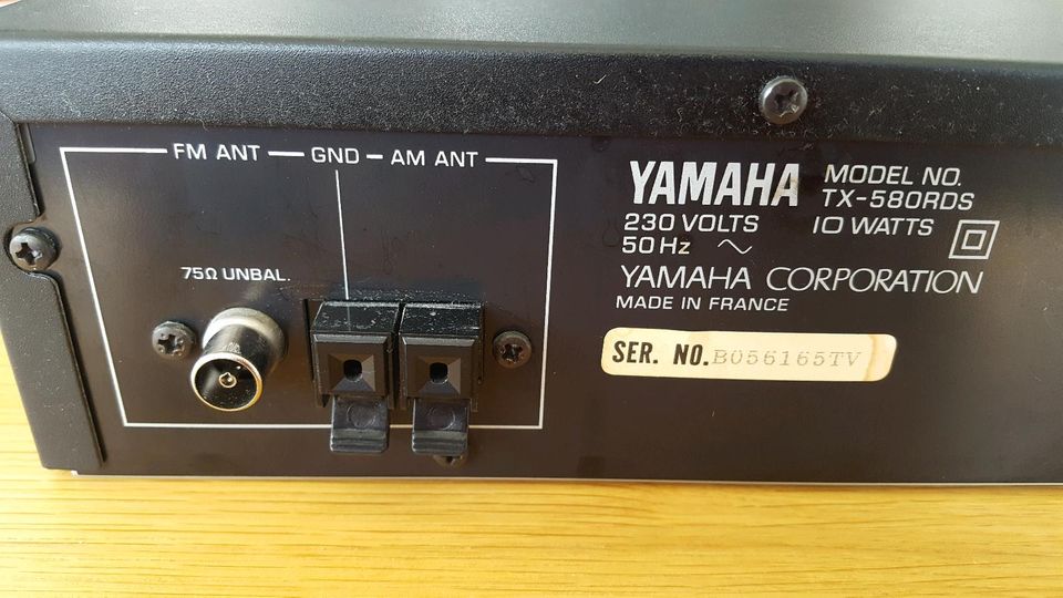 YAMAHA TX580 RDS Natural Sound in Gießen