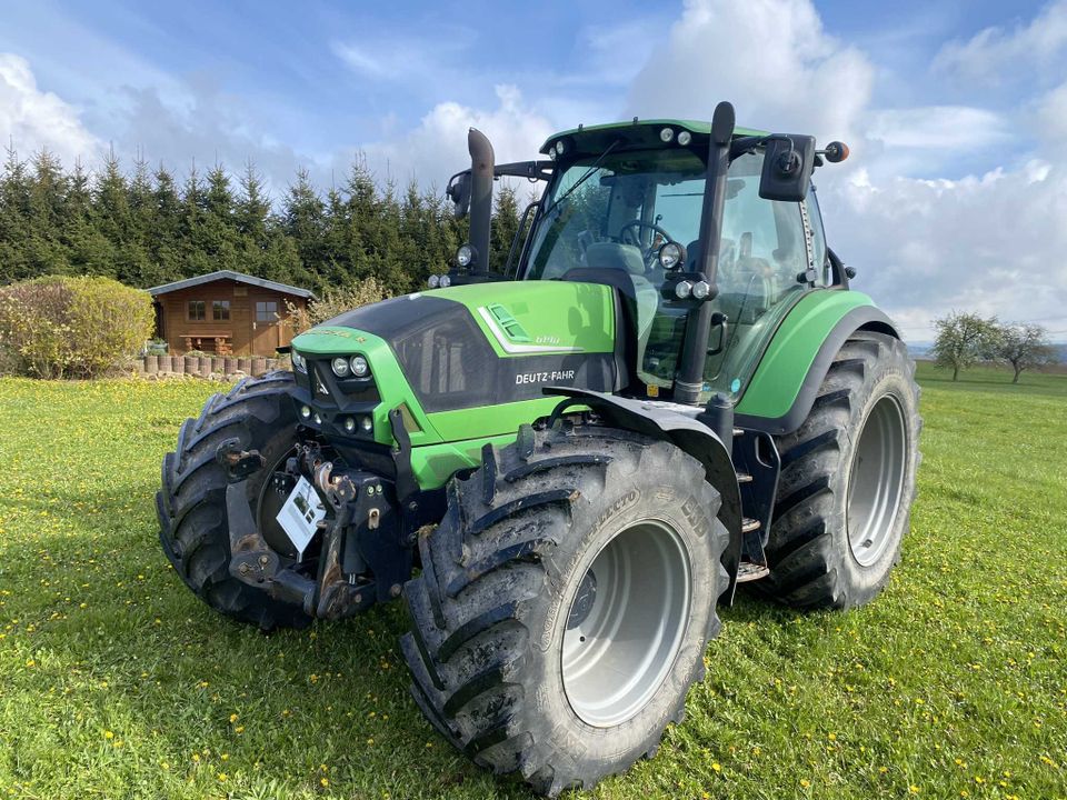 Deutz Agrotron 6190 TTV, Bj.13, 8580Std, Vollausrüstung in Marsberg