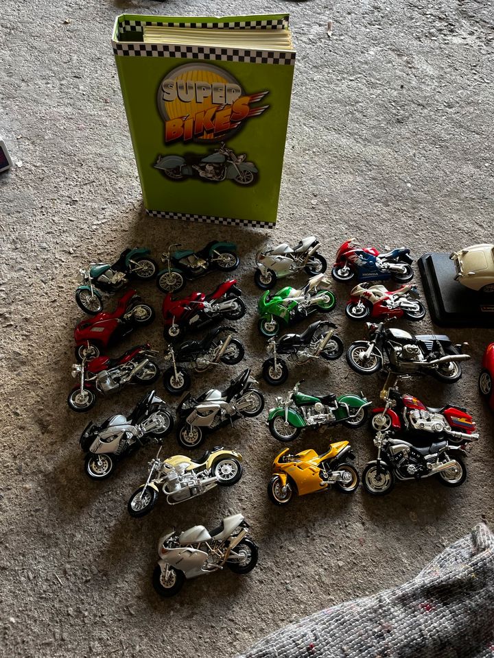 Super Bikes Motorrad Miniatur Sammlung in Herne