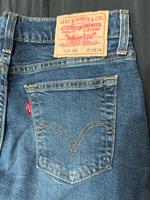 Levis 529 W28 L34 abgeschnitten / stark gekürzt Hessen - Biblis Vorschau