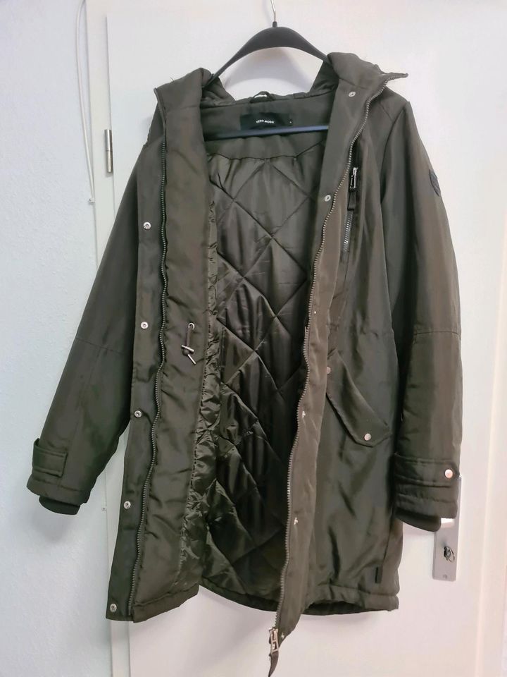 Winterjacke Vero Moda in Oberhausen