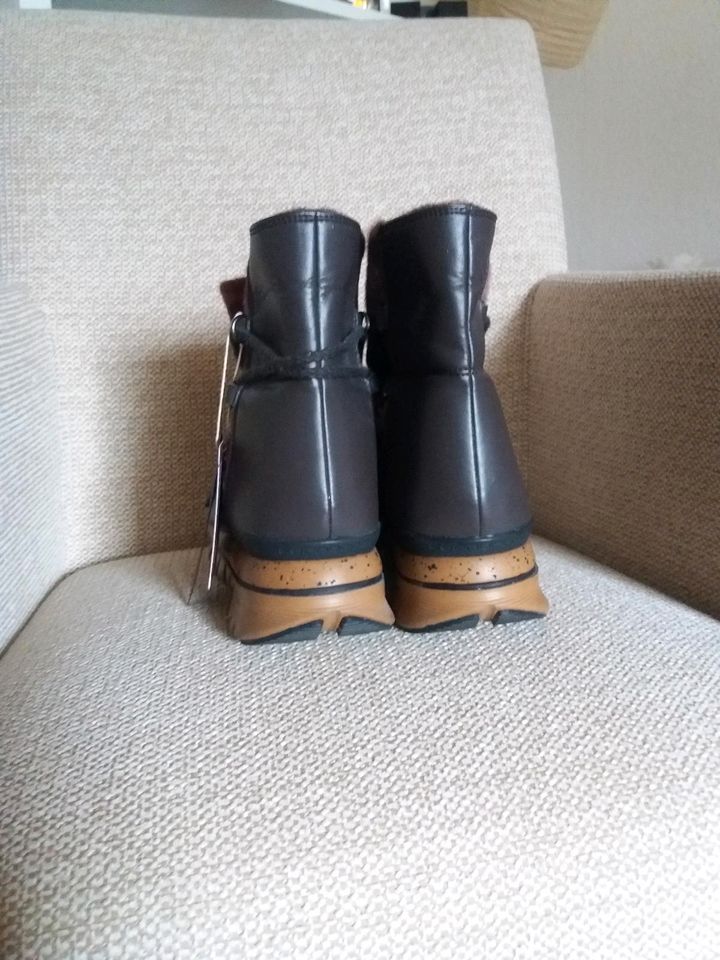 47€ inkl.Versand  Neu! Winter Stiefel Unisex 40/41 in Augsburg