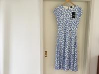 Neu! Sommerkleid von BOSS aus Viskose München - Untergiesing-Harlaching Vorschau